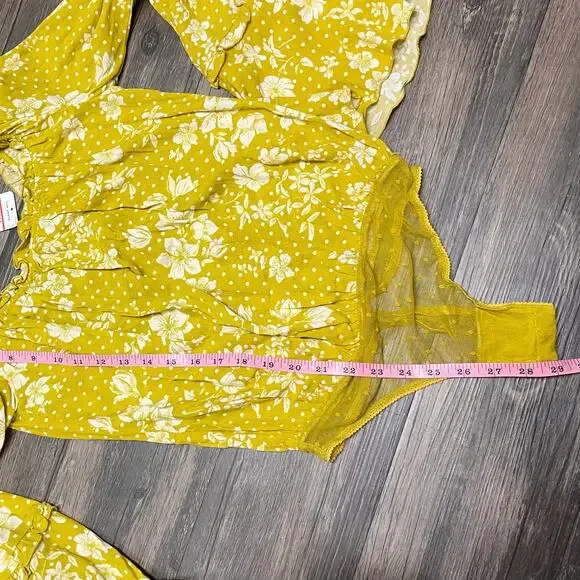 Free People One On One Date Bodysuit Marigold Yellow Floral Bell Sleeve XS Boho - Picture 13 of 14
